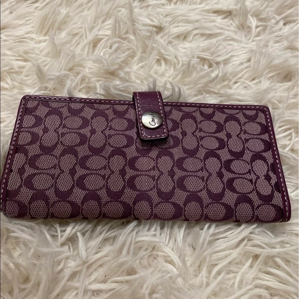 Beautiful purple Coach Signature Card Case